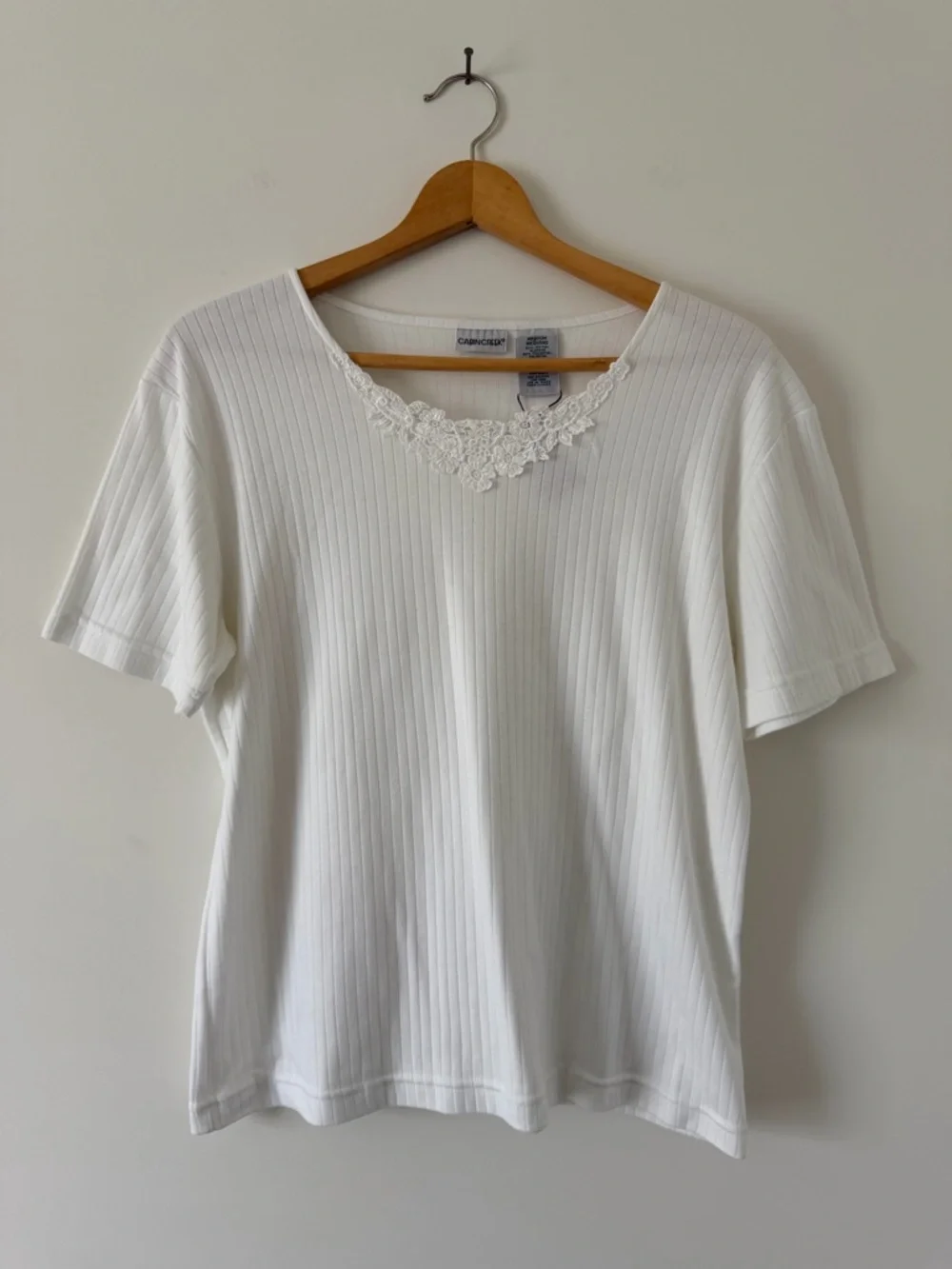 Vintage Cabin Creek White Ribbed Short Sleeve Top with Lace Trim